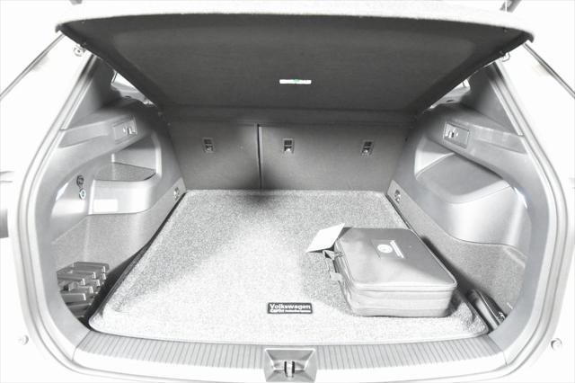 new 2025 Volkswagen Tiguan car, priced at $41,991