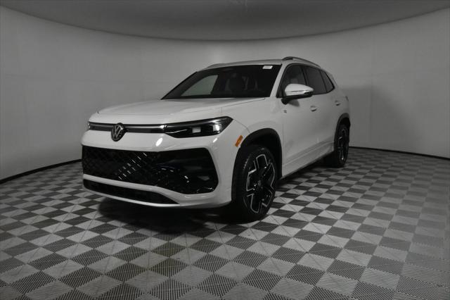 new 2025 Volkswagen Tiguan car, priced at $41,991