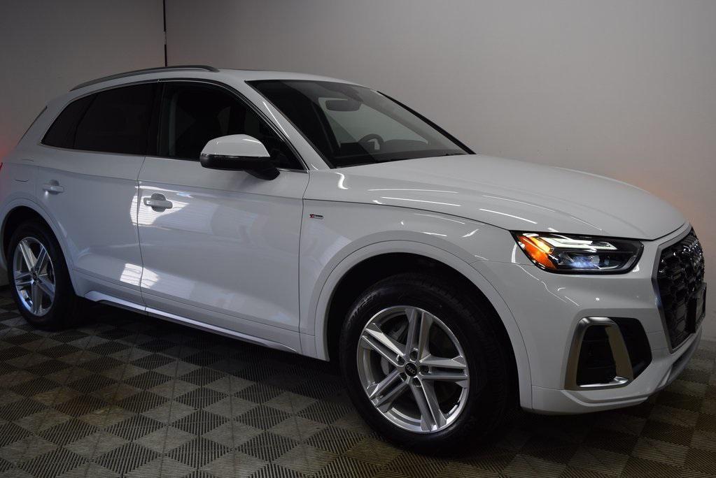 new 2025 Audi Q5 car, priced at $66,985