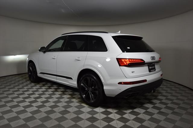 new 2025 Audi Q7 car, priced at $77,750