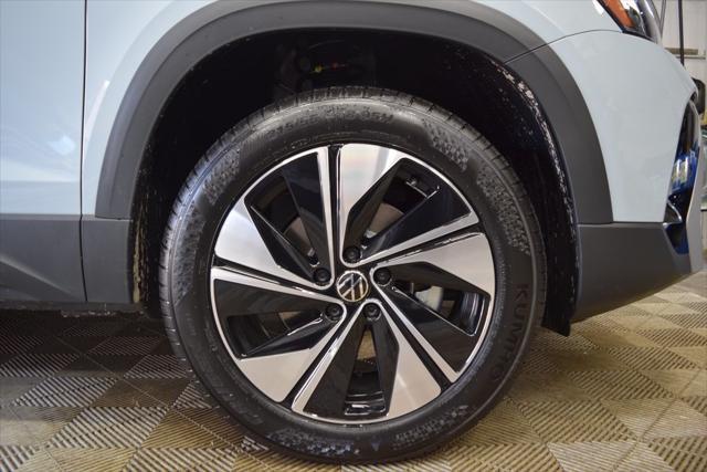 new 2025 Volkswagen Taos car, priced at $33,311