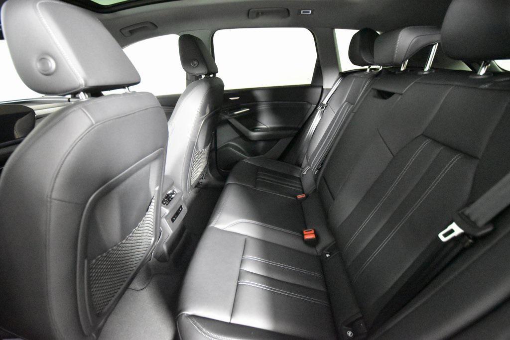new 2025 Audi Q6 e-tron car, priced at $74,110