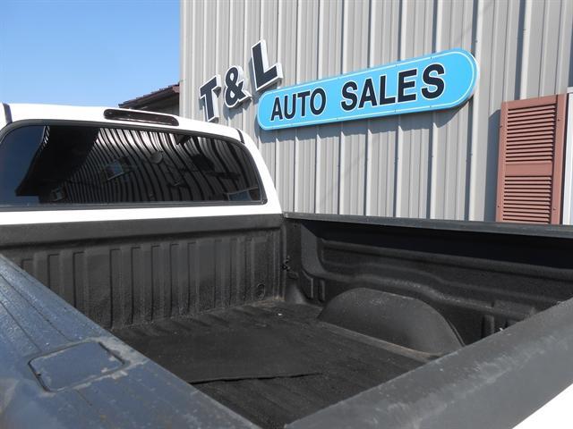 used 2006 Toyota Tundra car, priced at $12,951