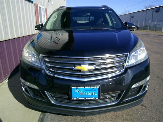 used 2017 Chevrolet Traverse car, priced at $11,551