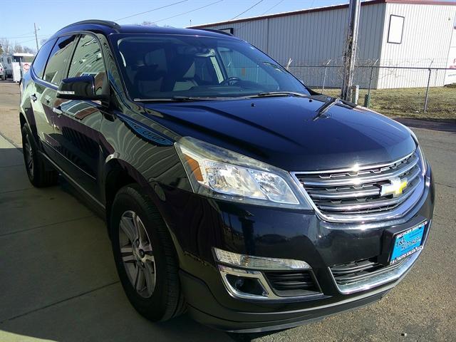 used 2017 Chevrolet Traverse car, priced at $11,551