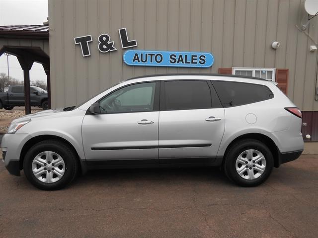 used 2017 Chevrolet Traverse car, priced at $17,951