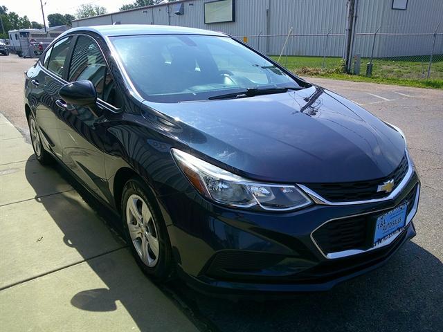 used 2016 Chevrolet Cruze car, priced at $9,551