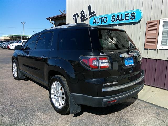 used 2015 GMC Acadia car, priced at $14,551