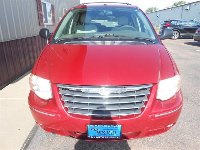 used 2007 Chrysler Town & Country car, priced at $5,951