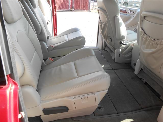 used 2007 Chrysler Town & Country car, priced at $5,951