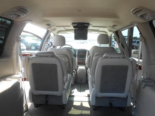 used 2007 Chrysler Town & Country car, priced at $5,951