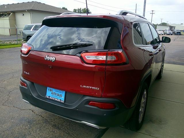 used 2017 Jeep Cherokee car, priced at $15,951