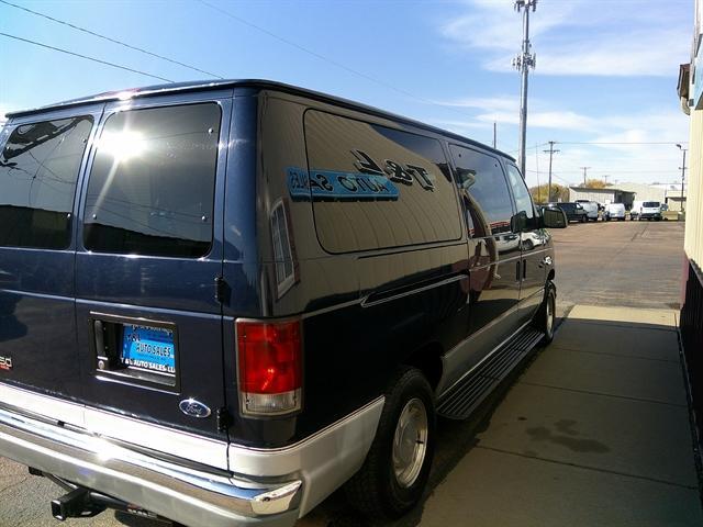 used 2002 Ford E150 car, priced at $8,451