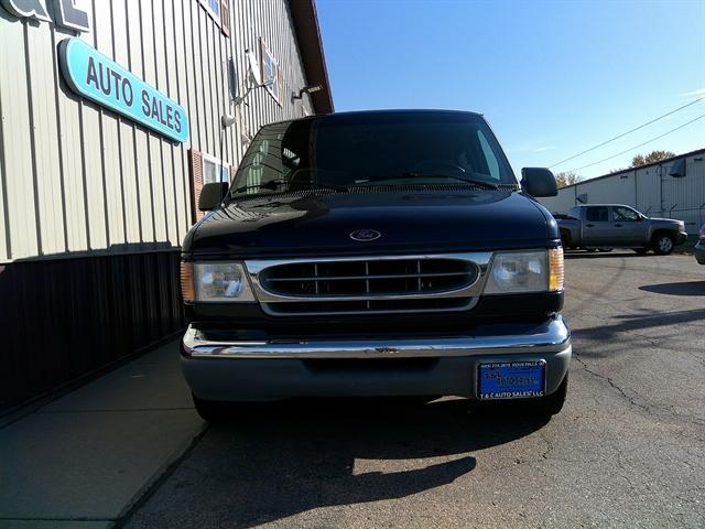 used 2002 Ford E150 car, priced at $8,451