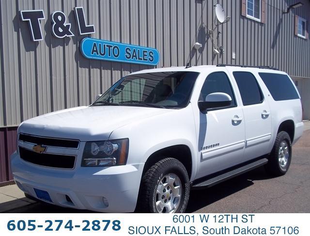 used 2012 Chevrolet Suburban car, priced at $10,951