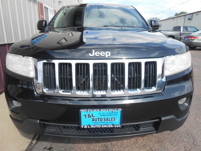 used 2011 Jeep Grand Cherokee car, priced at $8,551