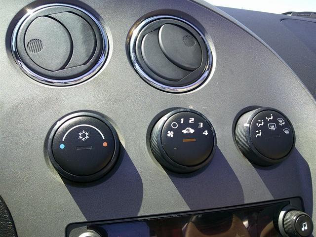 used 2009 Pontiac Solstice car, priced at $8,951