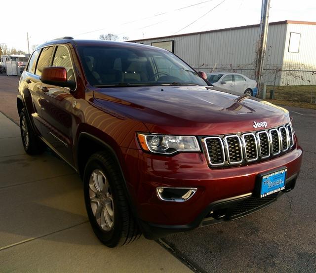 used 2021 Jeep Grand Cherokee car, priced at $30,251