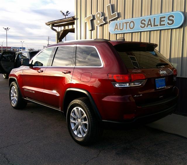 used 2021 Jeep Grand Cherokee car, priced at $30,251