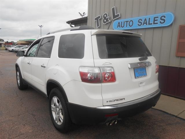 used 2010 GMC Acadia car, priced at $8,751