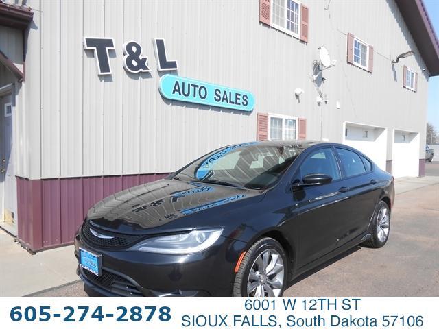 used 2015 Chrysler 200 car, priced at $11,651