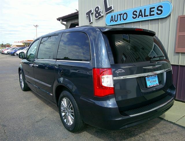 used 2013 Chrysler Town & Country car, priced at $10,951