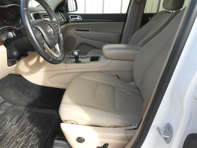 used 2014 Jeep Grand Cherokee car, priced at $15,251