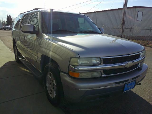 used 2005 Chevrolet Suburban car, priced at $4,951
