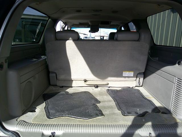used 2005 Chevrolet Suburban car, priced at $4,951