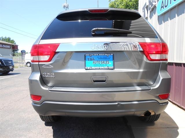 used 2013 Jeep Grand Cherokee car, priced at $13,151