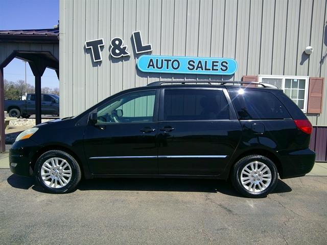 used 2009 Toyota Sienna car, priced at $8,951