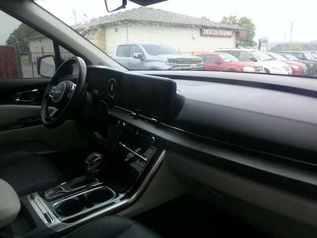 used 2023 Kia Carnival car, priced at $37,951