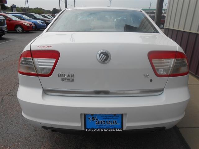 used 2006 Mercury Milan car, priced at $3,951