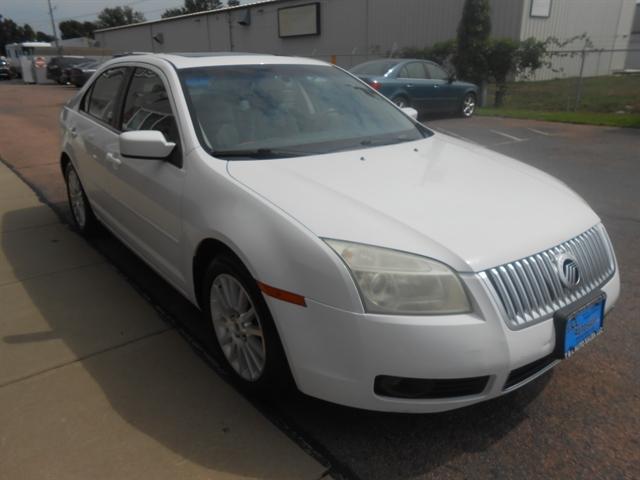 used 2006 Mercury Milan car, priced at $3,951