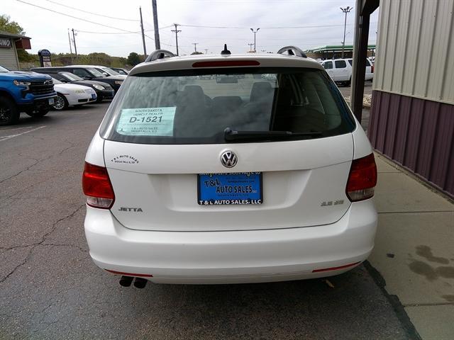 used 2012 Volkswagen Jetta SportWagen car, priced at $9,851