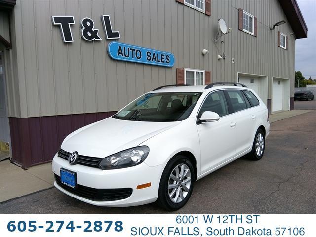 used 2012 Volkswagen Jetta SportWagen car, priced at $9,851