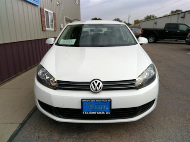 used 2012 Volkswagen Jetta SportWagen car, priced at $9,851