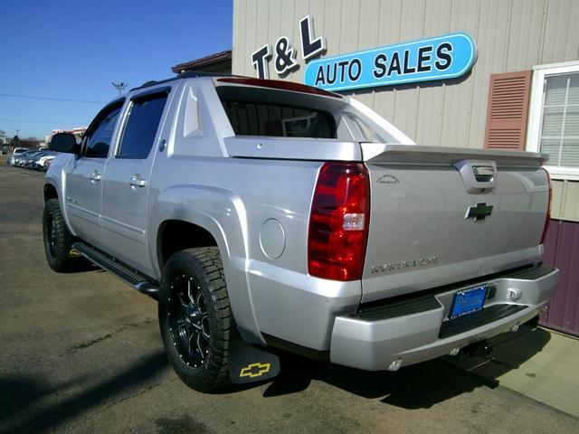 used 2013 Chevrolet Avalanche car, priced at $19,951