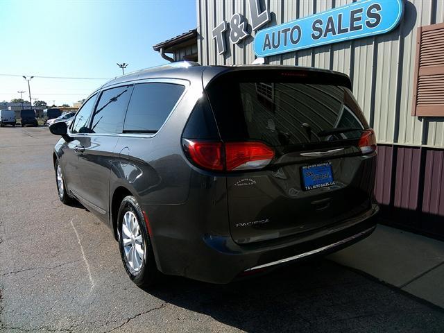 used 2019 Chrysler Pacifica car, priced at $20,951