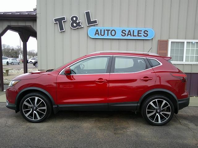 used 2018 Nissan Rogue Sport car, priced at $19,951