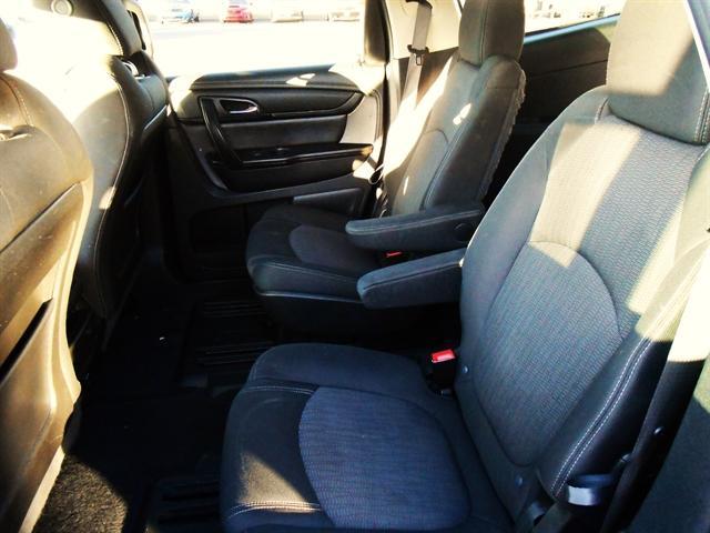 used 2015 Chevrolet Traverse car, priced at $14,951