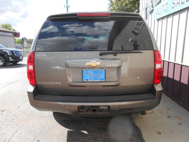 used 2011 Chevrolet Suburban car, priced at $18,551