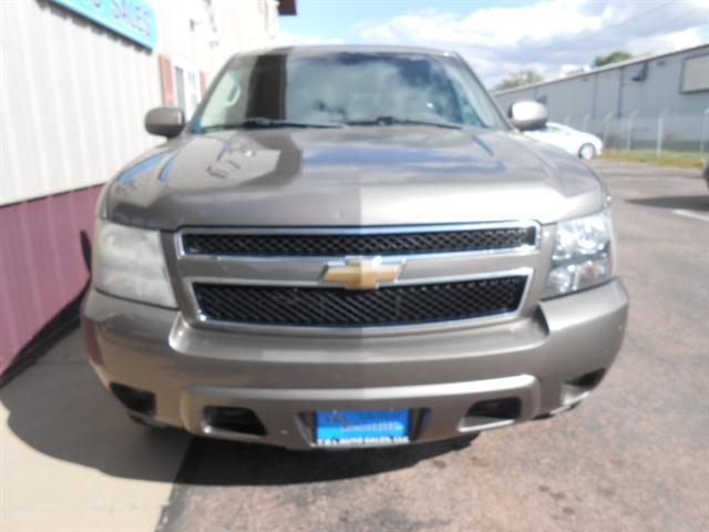 used 2011 Chevrolet Suburban car, priced at $18,551