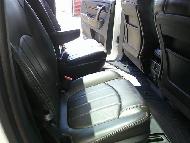 used 2015 GMC Acadia car, priced at $15,951