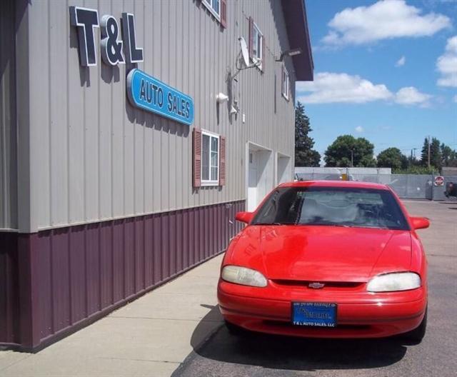 used 1999 Chevrolet Monte Carlo car, priced at $4,951