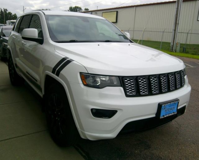 used 2017 Jeep Grand Cherokee car, priced at $18,951