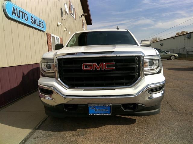 used 2017 GMC Sierra 1500 car, priced at $23,951