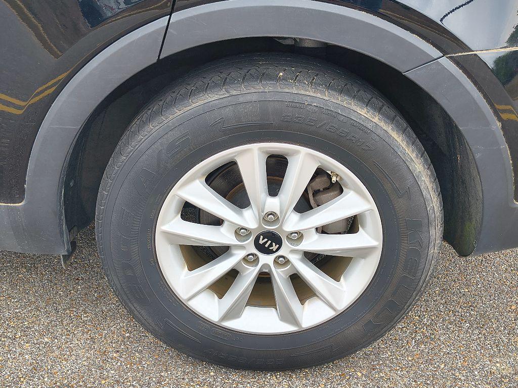 used 2020 Kia Sorento car, priced at $19,843