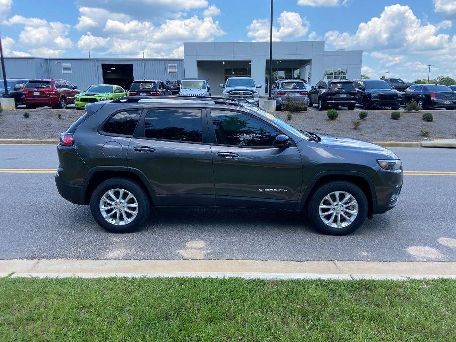 new 2022 Jeep Cherokee car, priced at $29,890