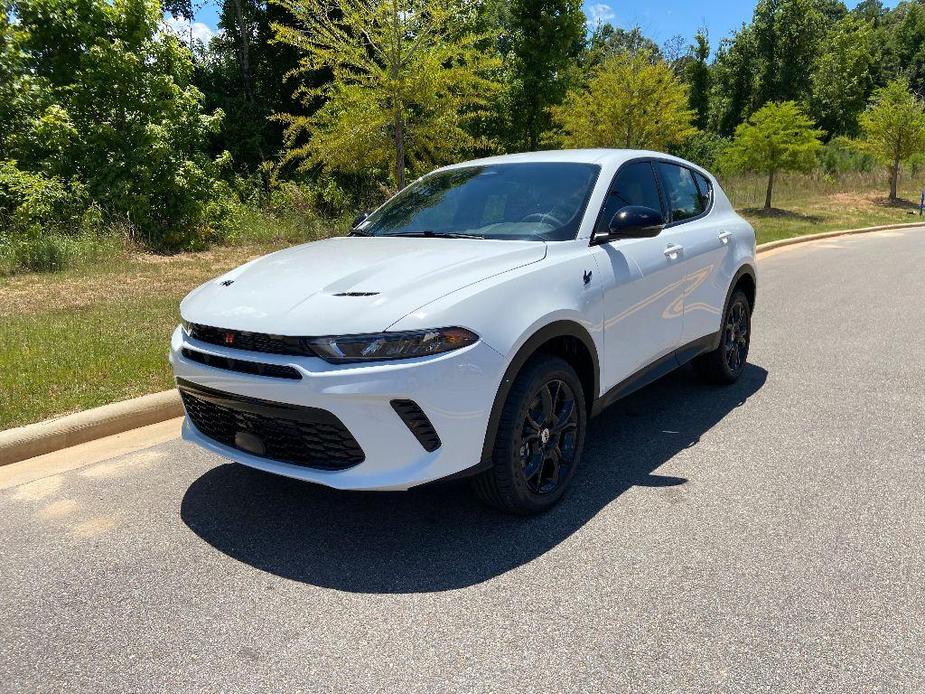 new 2024 Dodge Hornet car, priced at $25,990